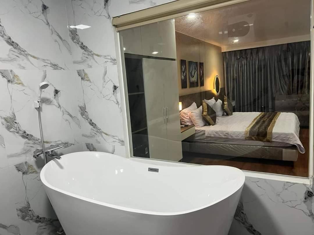 Luxury Hotel 2 Hp- By Bay Luxury Hai Phong Buitenkant foto