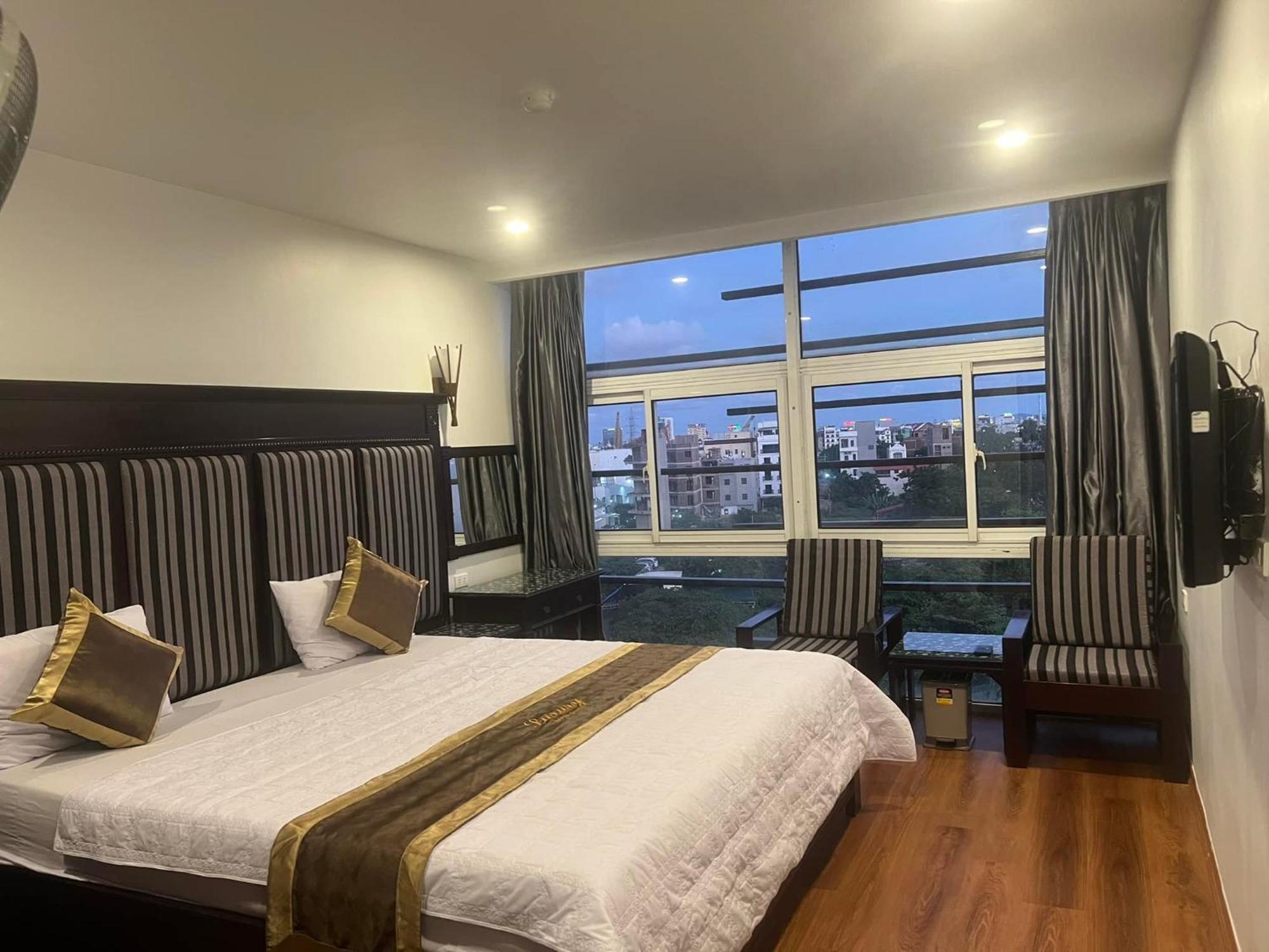 Luxury Hotel 2 Hp- By Bay Luxury Hai Phong Buitenkant foto